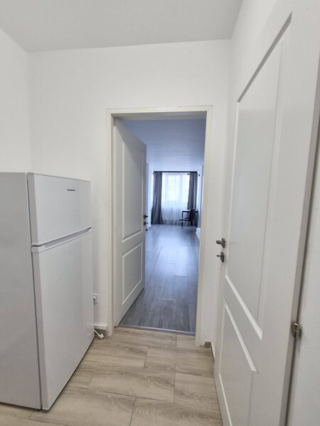 Berceni, garsoniera sos. Giurgiului,