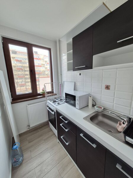 Berceni, garsoniera sos. Giurgiului,