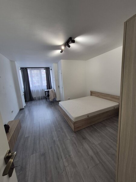 Berceni, garsoniera sos. Giurgiului,